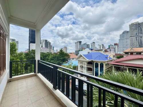 PRECIOUS TWO BEDROOM FOR RENT-BKK1🍀