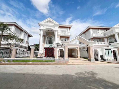 Prince Villa for Rent in Borey Penghuoth Boeung Snor