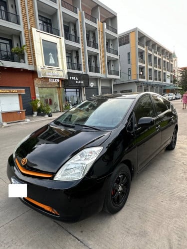 PRIUS 2004 For Rent /出租
