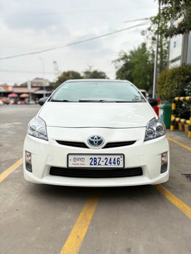 PRIUS 2010 OPTION 4 SOLAR