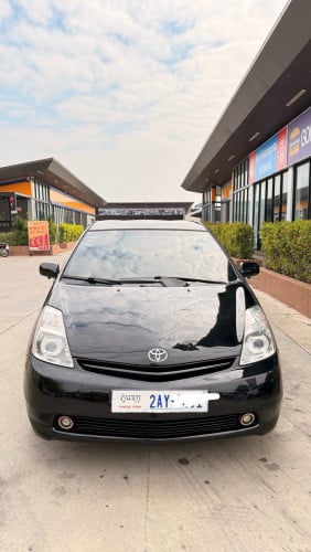 Prius ទិញទៅជិះបានមិនកែរឬដូរអីស្អាតមួយចប់ 8.999$