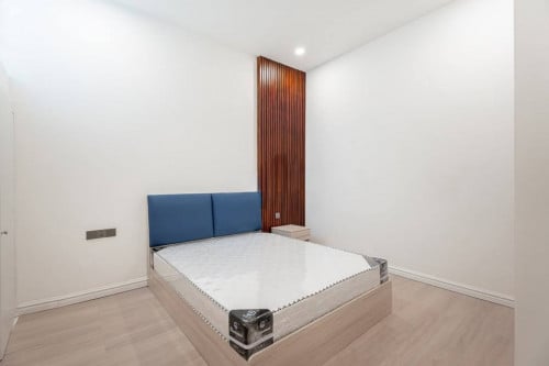RENOVATED ONE BEDROOM FOR RENT-BKK1๐