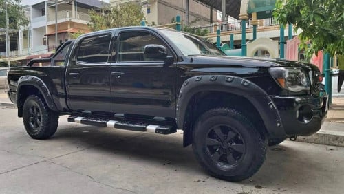 TACOMA 2006 For Rent /出租