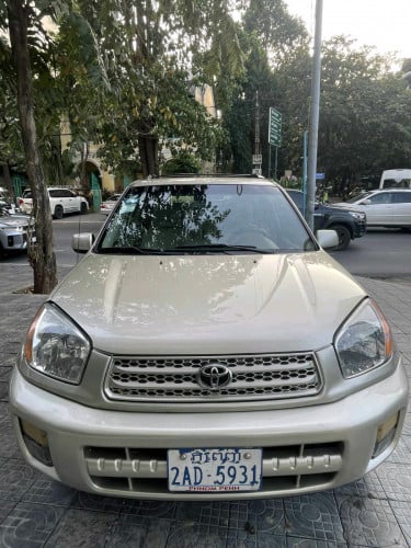 TOYOTA RAV4 /02ប៉ុង1
