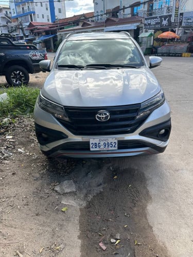 Toyota Rush 2020 For Rent /出租