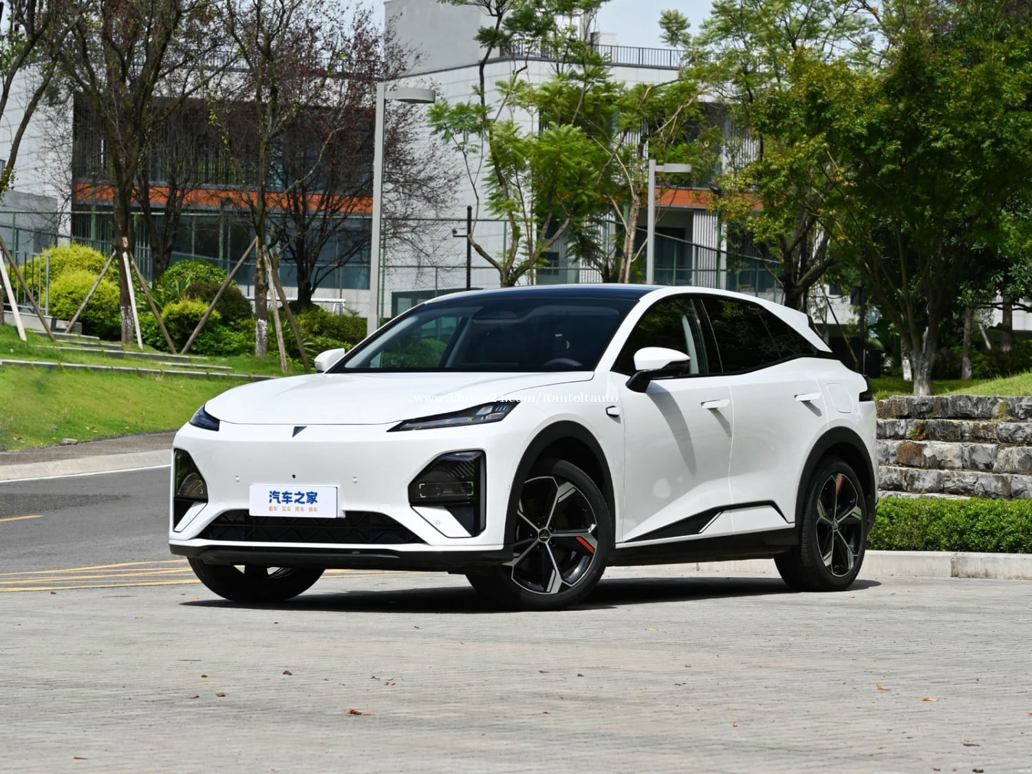 Special price for Deepal S07 PHEV 1210KM range price $39920 in Dangkao ...