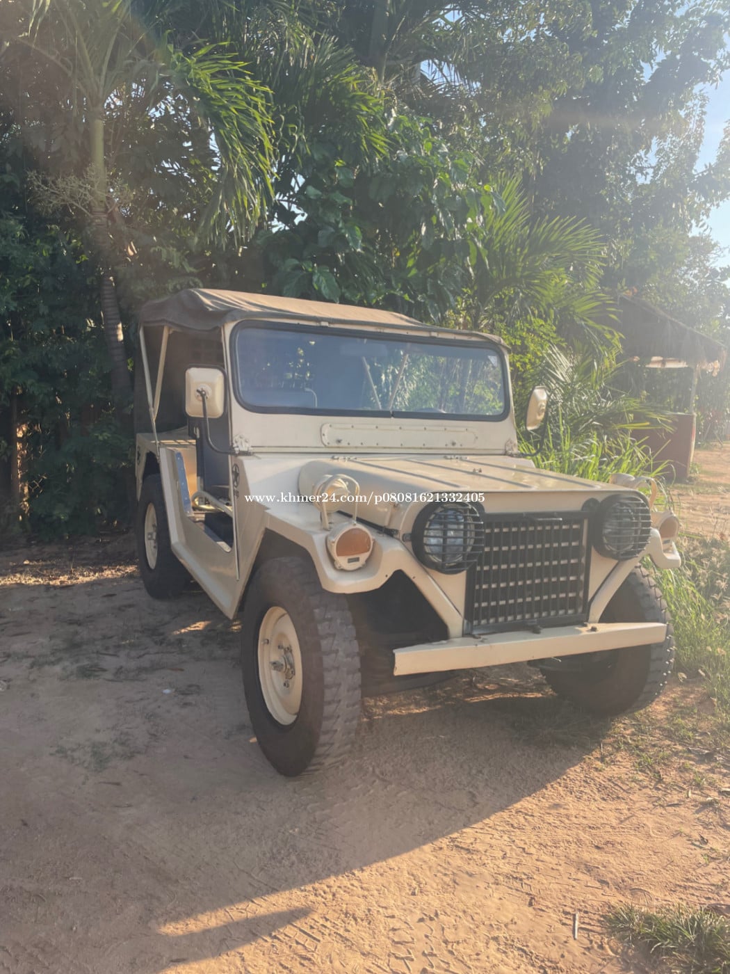 Jeep A2