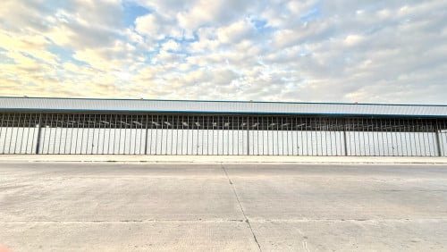 ឃ្លាំងជួល ជាប់ផ្លូវធំ-សែនសុខ!