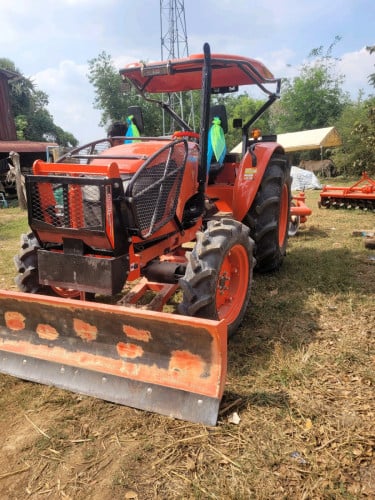 លក់ត្រាក់ទ័រឆ្នាំ2024ប្រញ៉ាប់លុយតែ16500$ចរចា