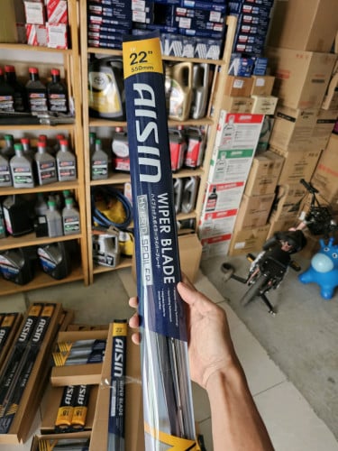 ផ្លិតទឹក AISIN Original មានគ្រប់ខ្នា