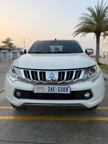 លក់MITSUBISHI TRITON 2016 full option ម៉ាសុីនធំ