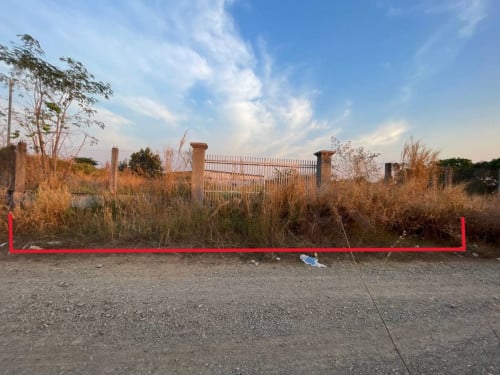 🏦Land Available for Urgent Sale at a Special Price (Negotiable).