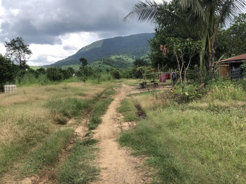 ๐ฆLand Available for Urgent Sale at a Special Price (Negotiable).