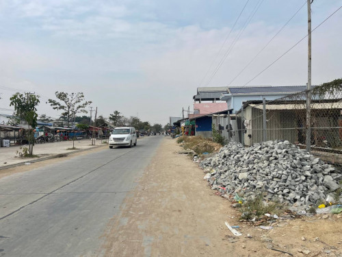 🔰ឃ្លាំងសម្រាប់ជួលនៅផ្លូវជាតិលេខ3 ។