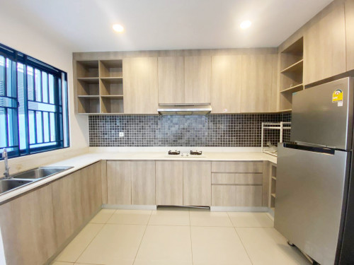 04 Bedrooms Twin Villa for Rent in Borey Chip Mong