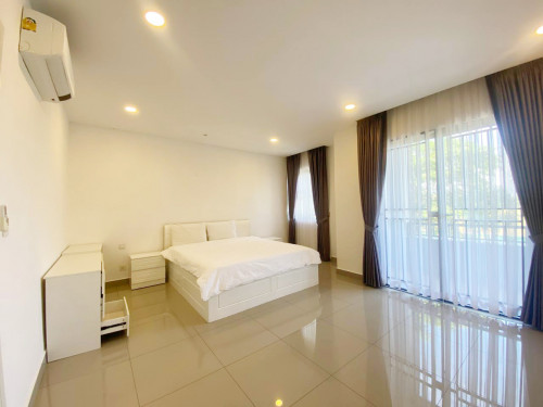 04 Bedrooms Twin Villa for Rent in Borey Chip Mong