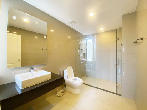 04 Bedrooms Twin Villa for Rent in Borey Chip Mong