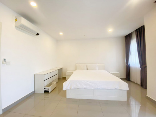 04 Bedrooms Twin Villa for Rent in Borey Chip Mong