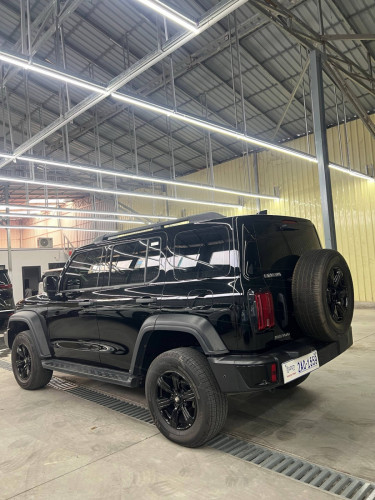 2025 Tank 300