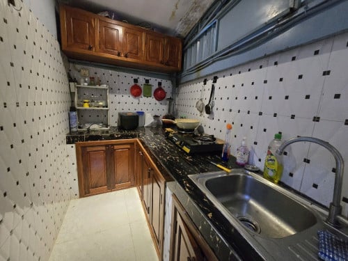 2bedrooms house for rent close to pubstreet