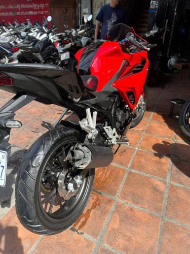 HONDA CBR150R 150cc 2021 មួយទឹក ស្លាកលេខ​ នៅស្អាត