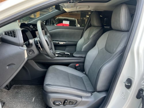 LEXUS RZ450e EV 2023