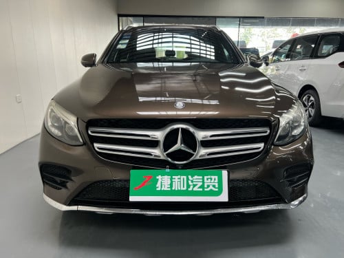 Mercedes-Benz GLC300 Luxury Edition