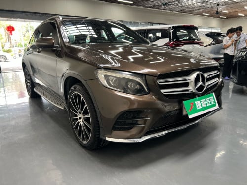 Mercedes-Benz GLC300 Luxury Edition
