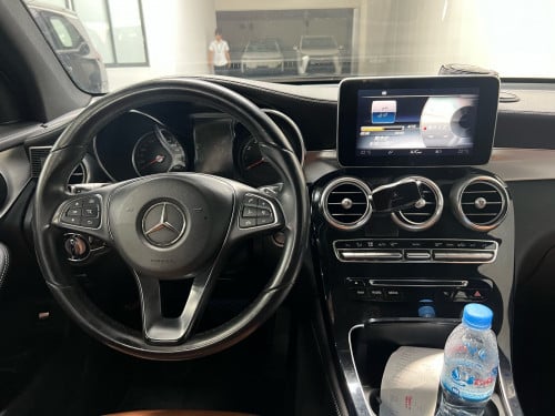 Mercedes-Benz GLC300 Luxury Edition