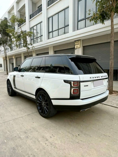 Range Rover Vouge 015UP02