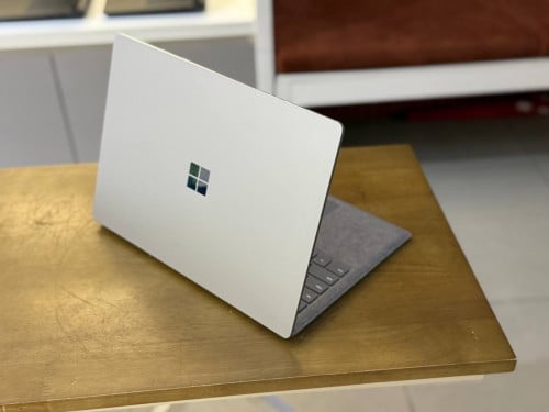 Surface Laptop 5 ( Grade A )CPU Core i5-12th, RAM 8GB, SSD 256GB, 2K Touch Screen