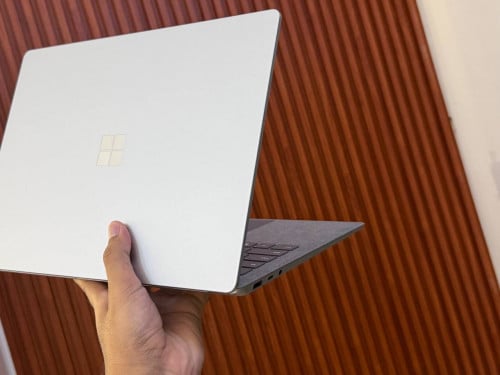 Surface Laptop 5 ( Grade A )CPU Core i5-12th, RAM 8GB, SSD 256GB, 2K Touch Screen