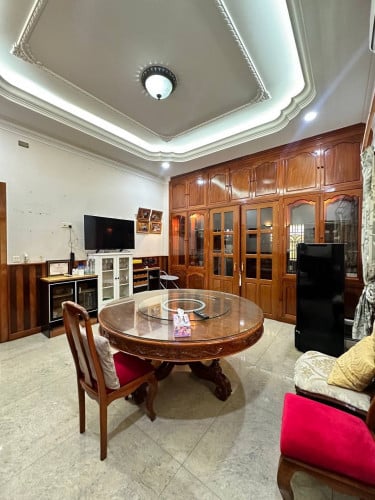 Villa for rent in Boeng Keng Kang 1