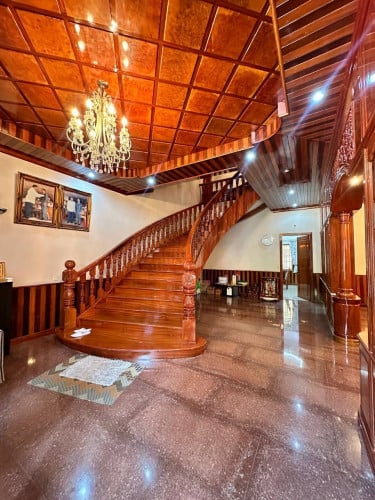 Villa for rent in Boeng Keng Kang 1
