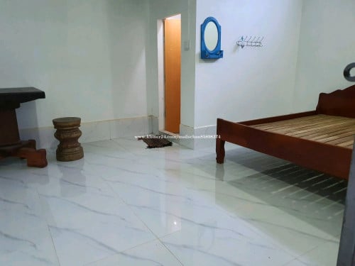 បន្ទប់ជួល