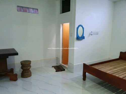 បន្ទប់ជួល