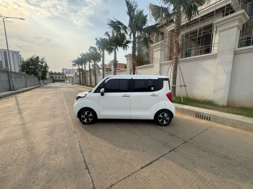 ជាប្រភេទឡានហ្វូលអប់សិនពេញ តំលៃចចារបាន
