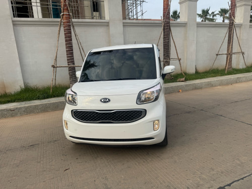 ជាប្រភេទឡានហ្វូលអប់សិនពេញ តំលៃចចារបាន