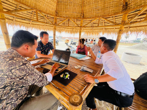 ដីសង់បន្ទប់ជួល​ ផ្ទះជួល 1ឡូត៌​ 17500$ (ទីតាំងនៅកំបូល)