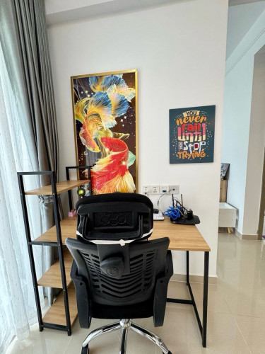 ខុនដូជួល R&F ទីតាំងផ្លូវ 60m