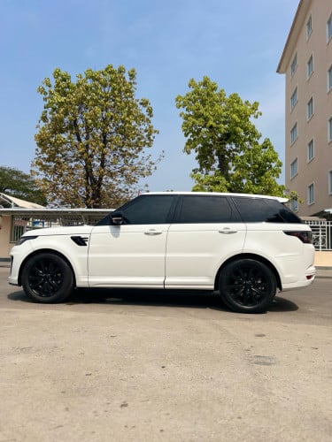 រថយន្ត​ Range Rover Sport ឆ្នាំ​ 2014 up 2021