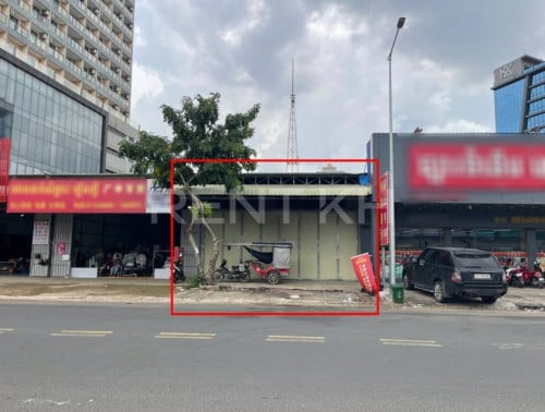 ឃ្លាំងសម្រាប់ជួលនៅម្ដុំTK Avenue Mall , ទួលគោក / Warehouse for Rent at Toul kork