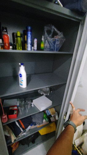 Cabinet