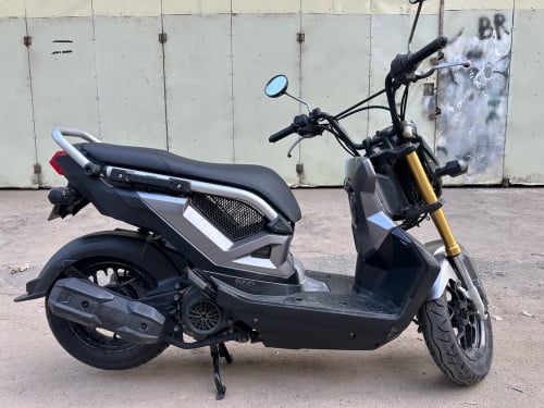 Honda zoomerX 2016