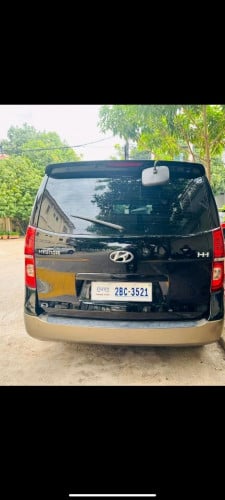 Hyundai H1 2020