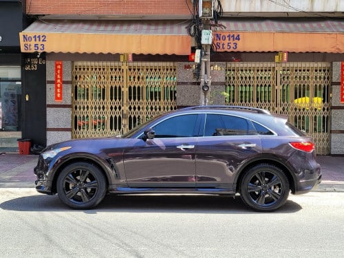 Infiniti FX35 for sell