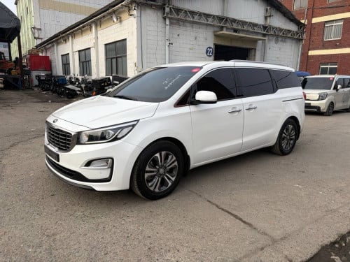 KIA carnival 2019