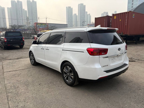 KIA carnival 2019