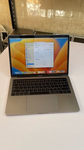 MacBook Pro 2017 TouchBar