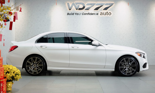 Mercedes Benz C300 AMG 2015